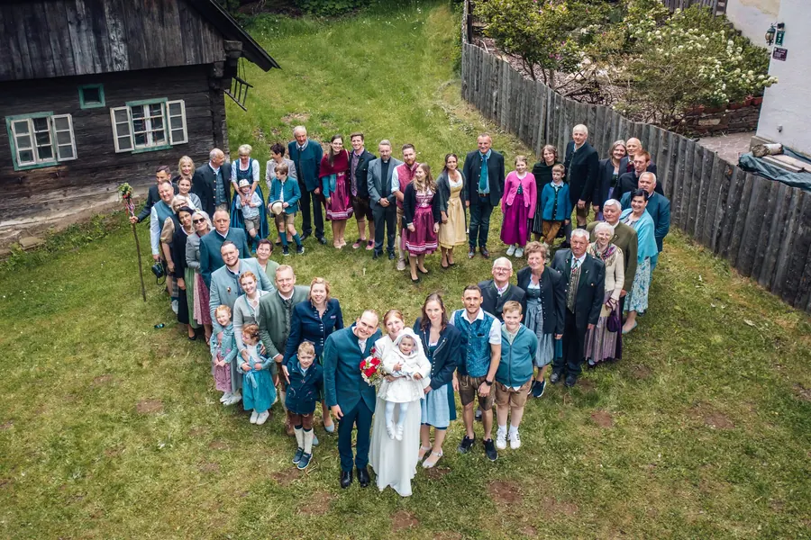 Hochzeitsfotografie Trahütten: Bianca & Rudolf Peter, Frühling, Bild 2