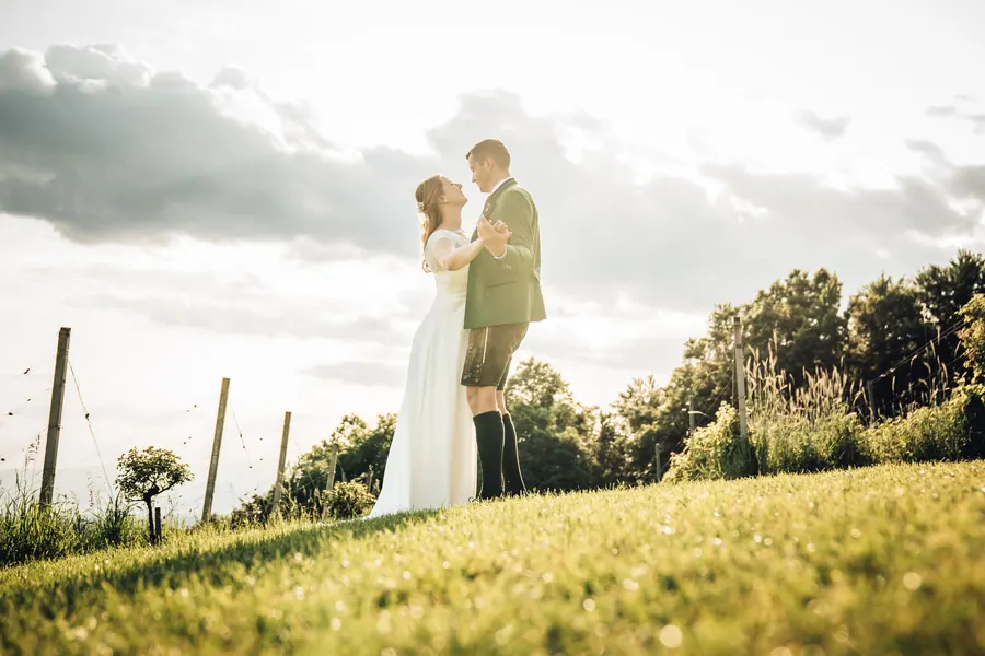 Hochzeitsfotografie Weingut und Weingartenhotel Harkamp: Martina & Johannes, Frühling, Bild 2